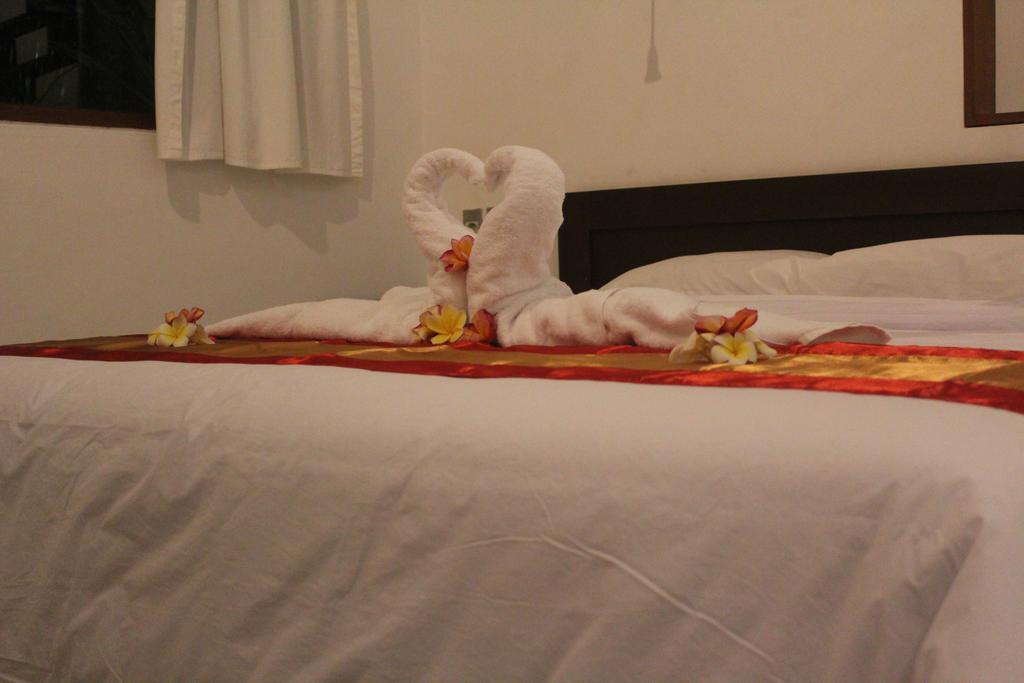 Letos Kubu Homestay Kuta Lombok Dış mekan fotoğraf