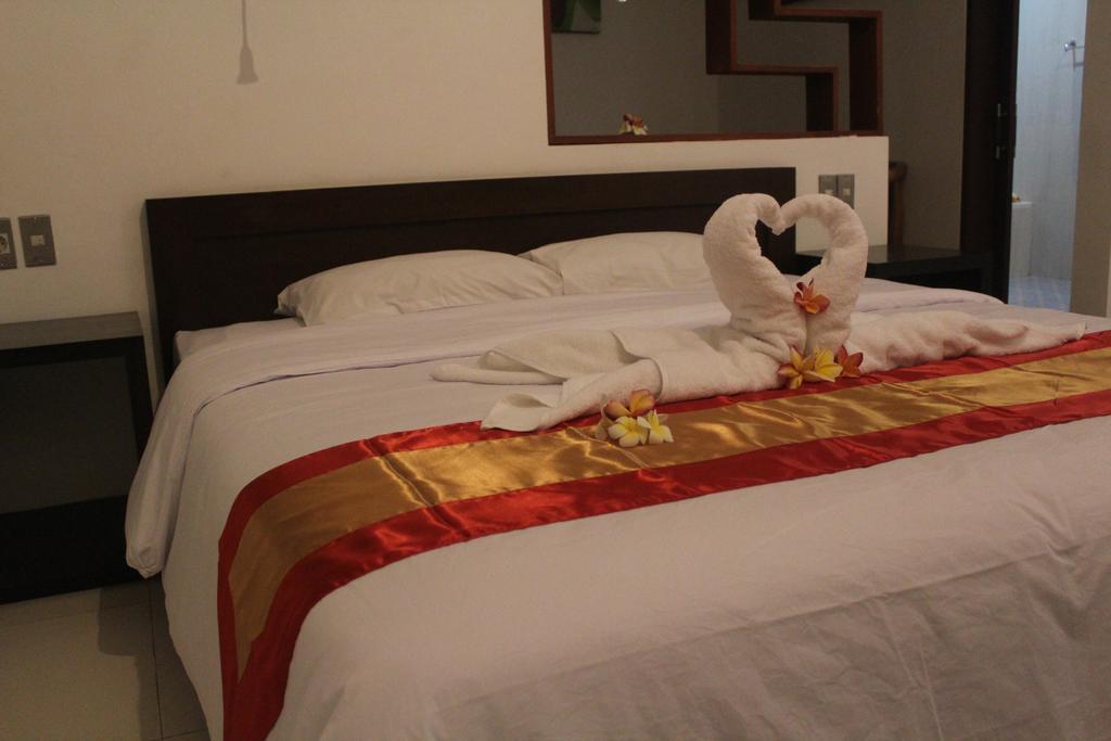 Letos Kubu Homestay Kuta Lombok Dış mekan fotoğraf
